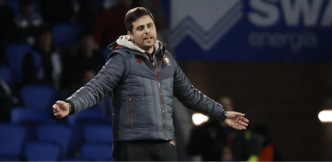 kaiyun-奥萨苏纳主帅：比赛失利原因既有战术层面的，也有判罚层面