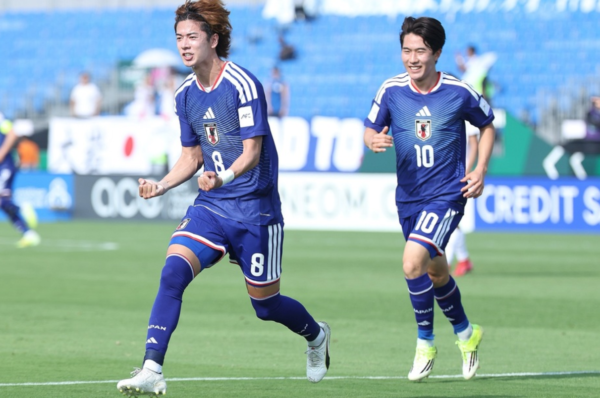 kaiyun-U23亚洲杯险爆冷！卫冕冠军翻盘：5-3进四强 中国队成唯一0失球队