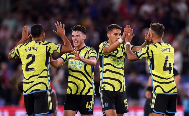 kaiyun-6后卫蜷取3分，这就要开除阿森纳的争冠资格了？