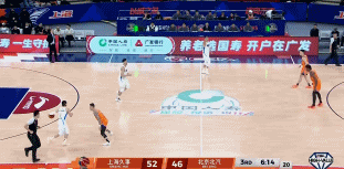 kaiyun-惨败19分！北京揪最大战犯，空篮不进忙活半天只抢1板，软如面条
