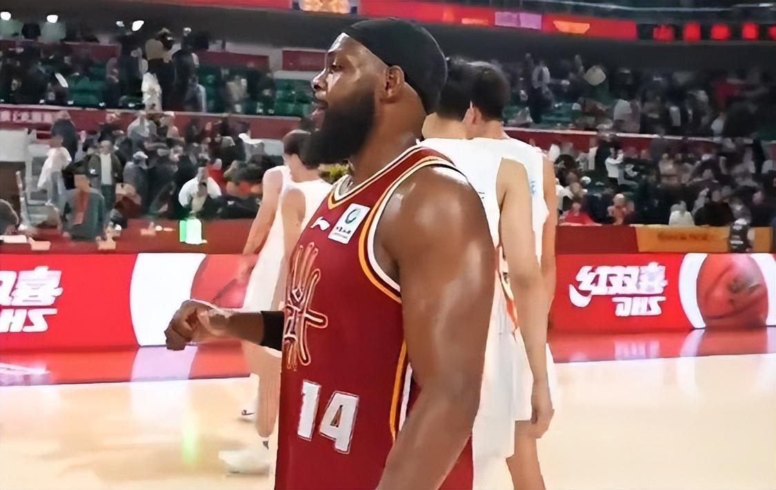 开云APP-山西4分险胜辽宁!迪亚洛28+6,张宁缺席,36岁的他真的太稳了