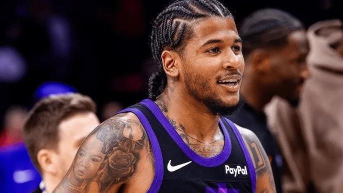 开云体育官网-太阳官宣：杰伦-格林仅4分钟腿筋伤势复发退赛 本季只打4场