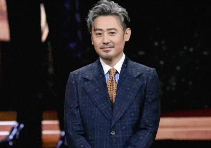 开云-善恶终有报！移居英国仅2年，57岁吴秀波再迎噩耗，步李易峰后尘